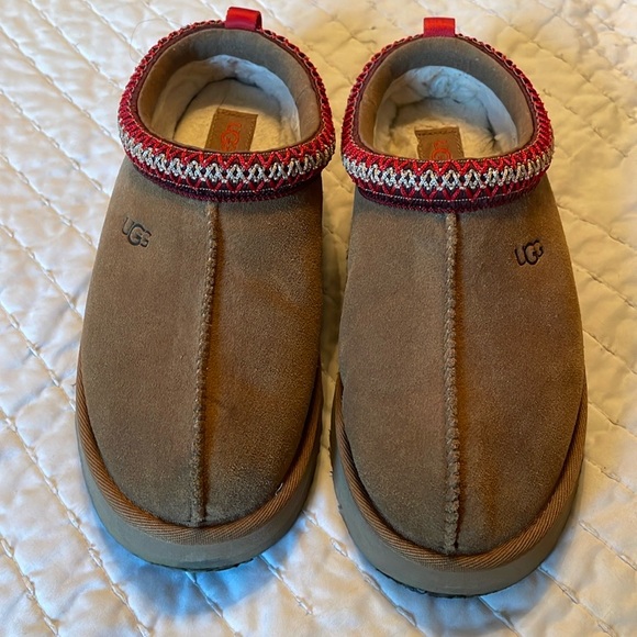 Ugg Kids’ Tazz Shoes - Picture 1 of 7